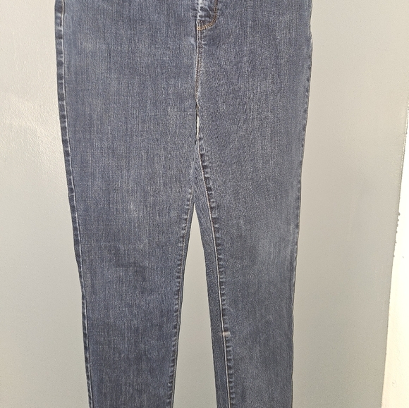 Chico's Slimming Girlfriend Ankle Womans Jeans Size 1 - Picture 4 of 12